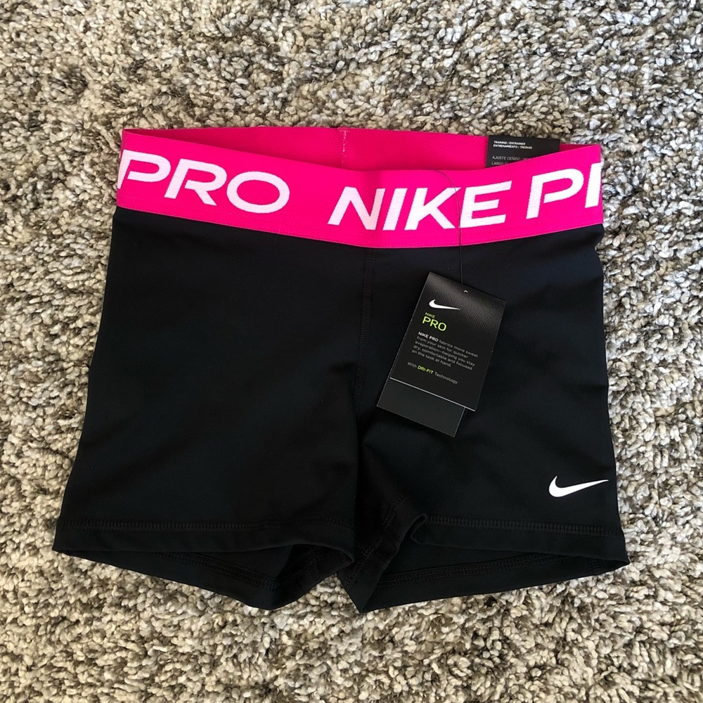 Nike pro short 3”